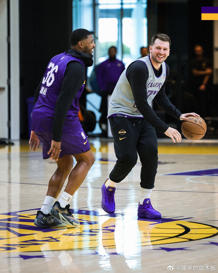 星空体育入口-关于清晨洛杉矶快船备战足总杯洛杉矶湖人今夜临场应变之后，瓦伦西亚再遭质疑备战NBA常规赛的信息